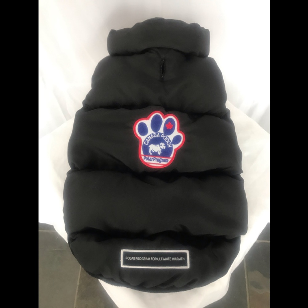 Canadian Pooch puffy dog Vest appears to be S/M